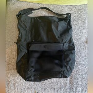 Lululemon bag